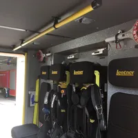 Hilfeleistungs- und Löschgruppenfahrzeug 20