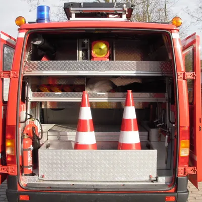 mzf_hinten_offen_oben_zu.jpg